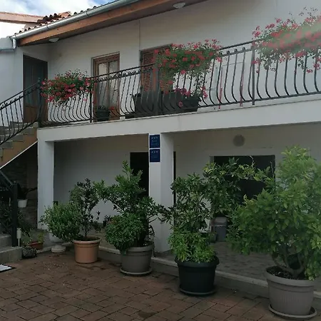 Apartment Vellico *